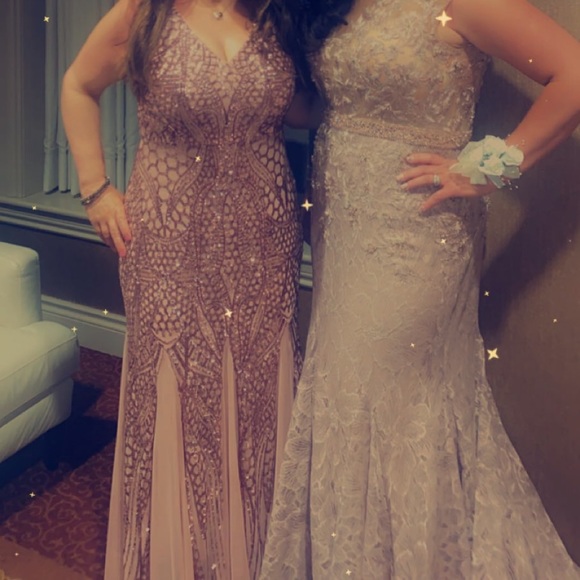 Mac Duggal Beaded Lace Gown - Picture 10 of 10